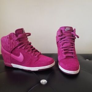 Sky high nike dunks